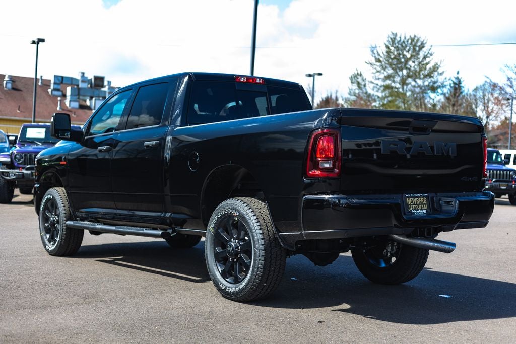 2026 RAM Ram 2500 RAM 2500 BLACK EXPRESS CREW CAB 4X4 6'4' BOX