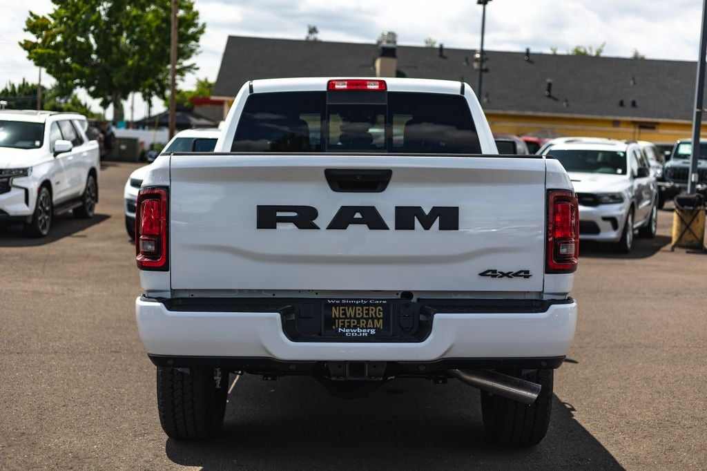 2026 RAM Ram 2500 RAM 2500 BLACK EXPRESS CREW CAB 4X4 6'4' BOX