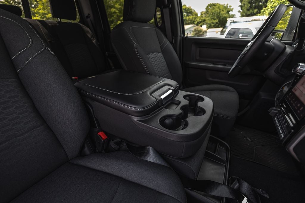 2026 RAM Ram 2500 RAM 2500 BLACK EXPRESS CREW CAB 4X4 6'4' BOX
