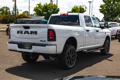 2026 RAM Ram 2500 RAM 2500 BLACK EXPRESS CREW CAB 4X4 6'4' BOX
