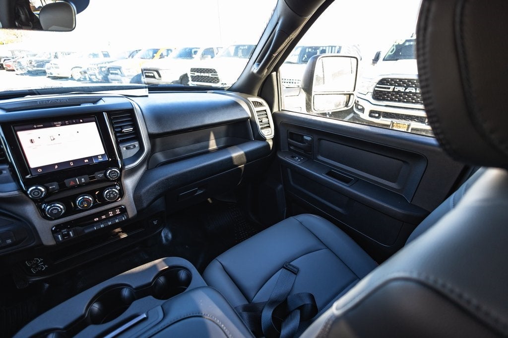 2026 RAM Ram 2500 RAM 2500 TRADESMAN CREW CAB 4X4 8' BOX