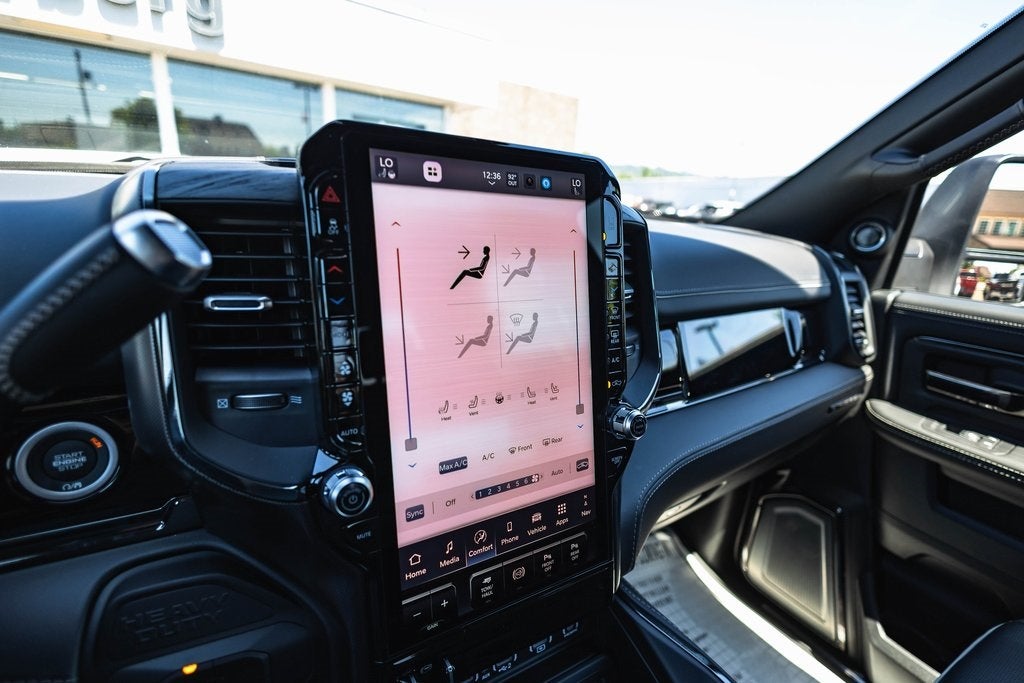 2025 RAM Ram 2500 RAM 2500 LIMITED CREW CAB 4X4 8' BOX