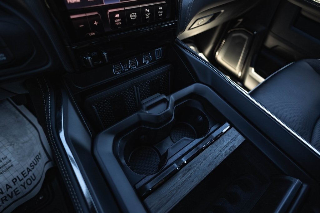 2025 RAM Ram 2500 RAM 2500 LIMITED CREW CAB 4X4 8' BOX