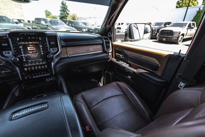 2020 RAM 3500 Laramie Longhorn Crew Cab 4x4 8' Box