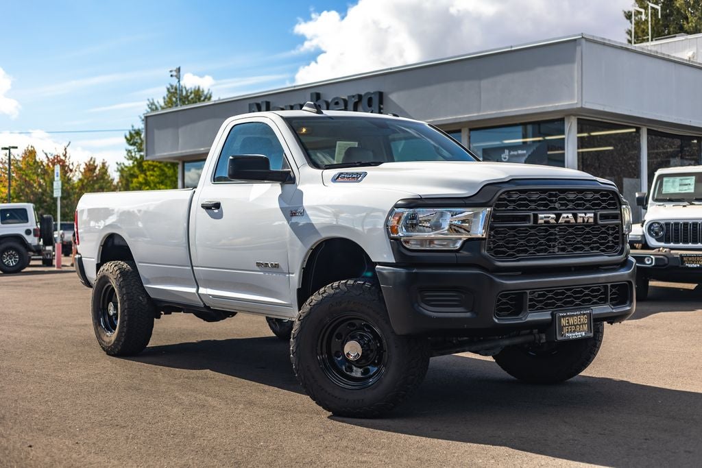 2020 RAM 2500 Tradesman Regular Cab 4x4 8' Box