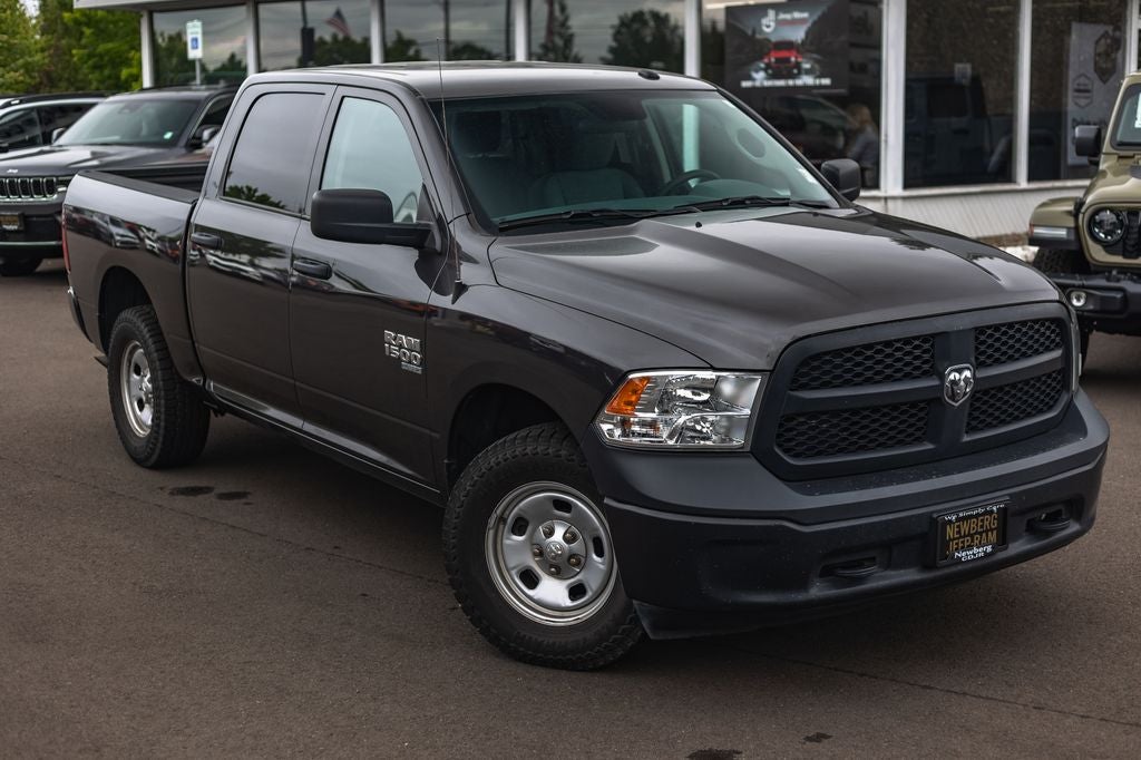 2019 RAM 1500 Classic Tradesman Crew Cab 4x4 5'7' Box
