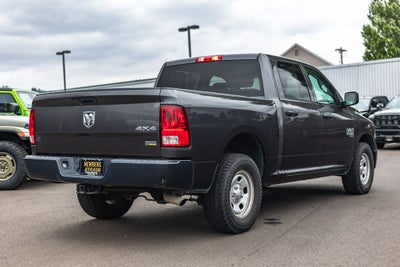 2019 RAM 1500 Classic Tradesman Crew Cab 4x4 5'7' Box