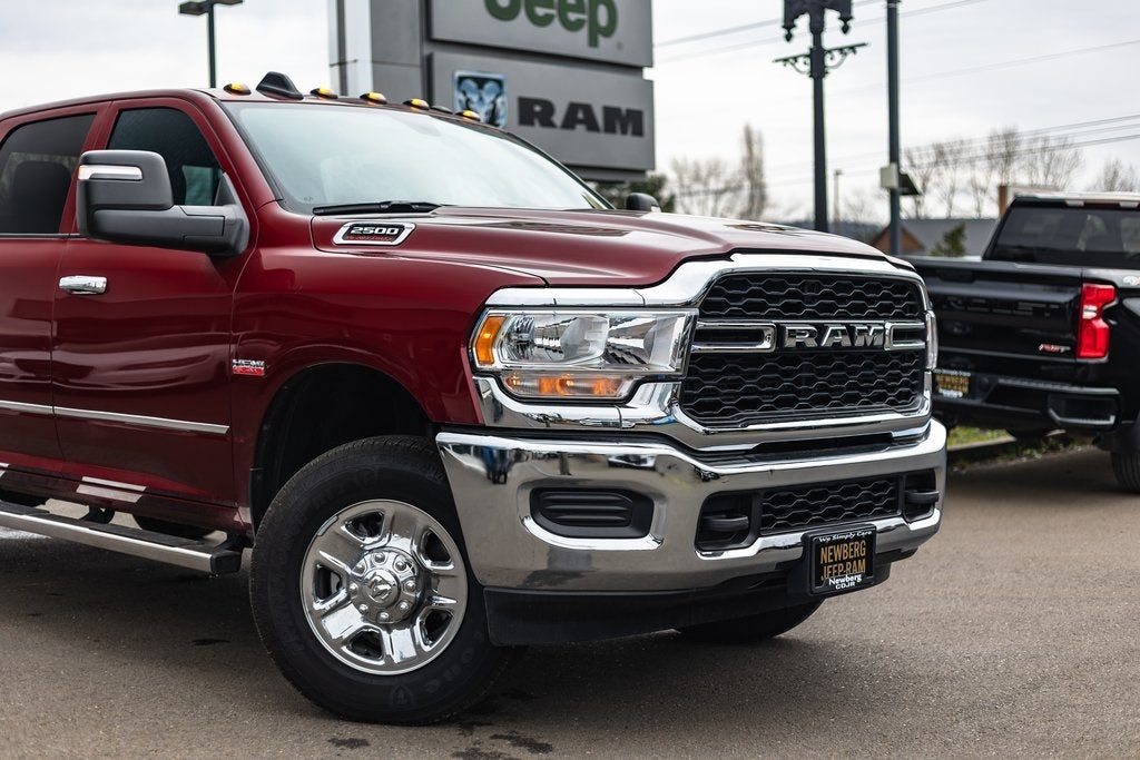 2024 RAM 2500 Tradesman Crew Cab 4x4 6'4' Box
