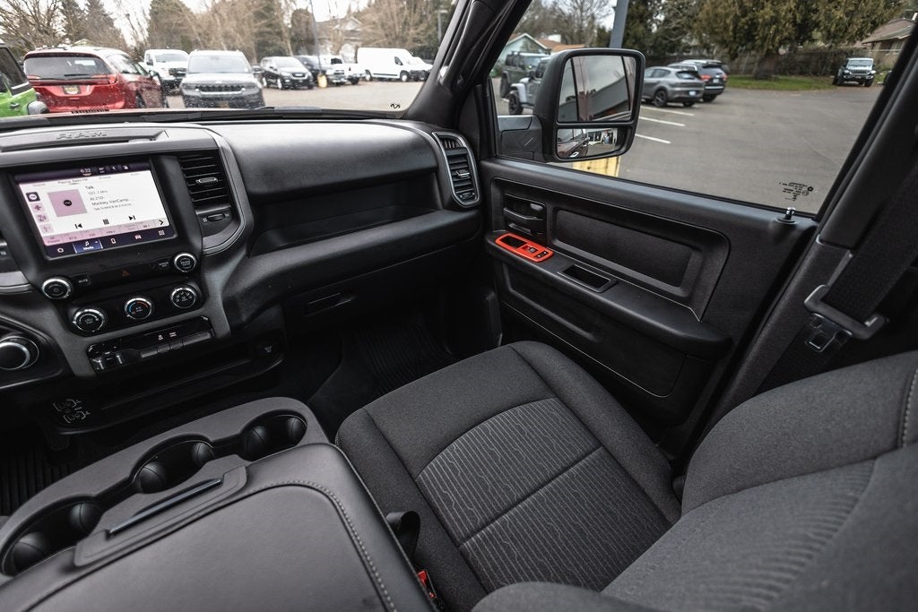 2024 RAM 2500 Tradesman Crew Cab 4x4 6'4' Box