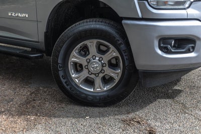 2020 RAM 2500 Big Horn Crew Cab 4x4 6'4' Box