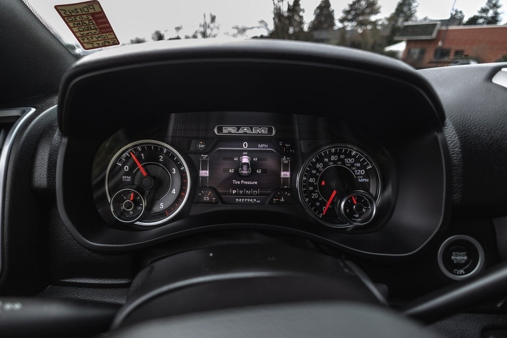 2020 RAM 2500 Big Horn Crew Cab 4x4 6'4' Box