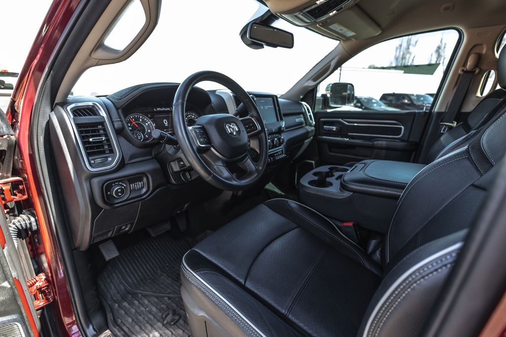 2022 RAM 2500 Laramie Crew Cab 4x4 6'4' Box