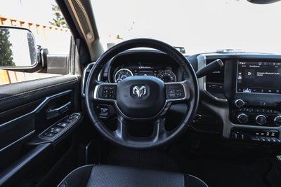 2022 RAM 2500 Laramie Crew Cab 4x4 6'4' Box