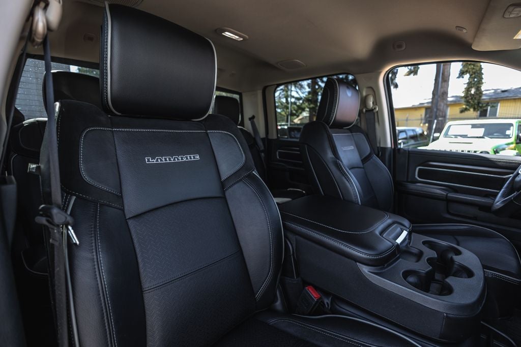 2022 RAM 2500 Laramie Crew Cab 4x4 6'4' Box