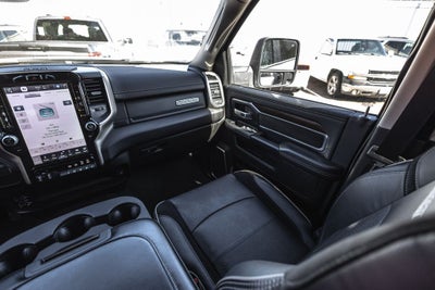 2024 RAM 2500 Laramie Crew Cab 4x4 6'4' Box