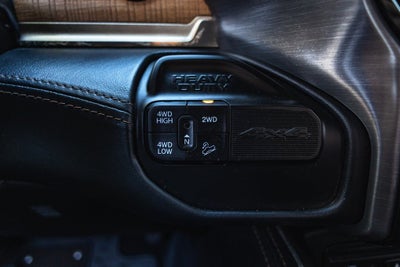 2019 RAM 2500 Longhorn Crew Cab 4x4 6'4' Box