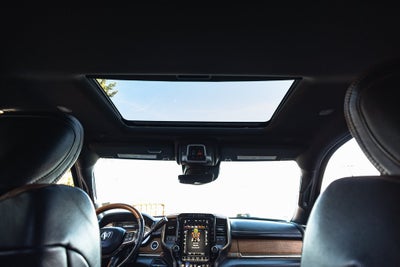 2019 RAM 2500 Longhorn Crew Cab 4x4 6'4' Box