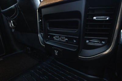 2019 RAM 2500 Longhorn Crew Cab 4x4 6'4' Box