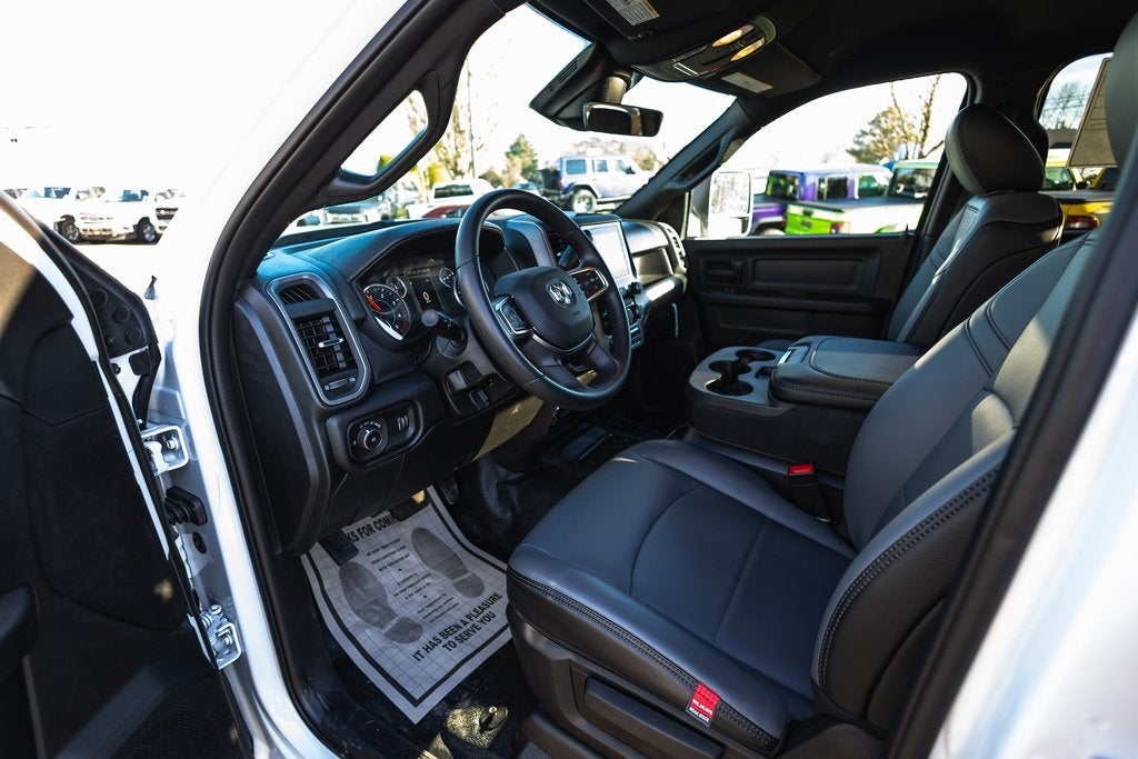 2026 RAM Ram 4500 Chassis Cab RAM 4500 TRADESMAN CHASSIS CREW CAB 4X4 84' CA