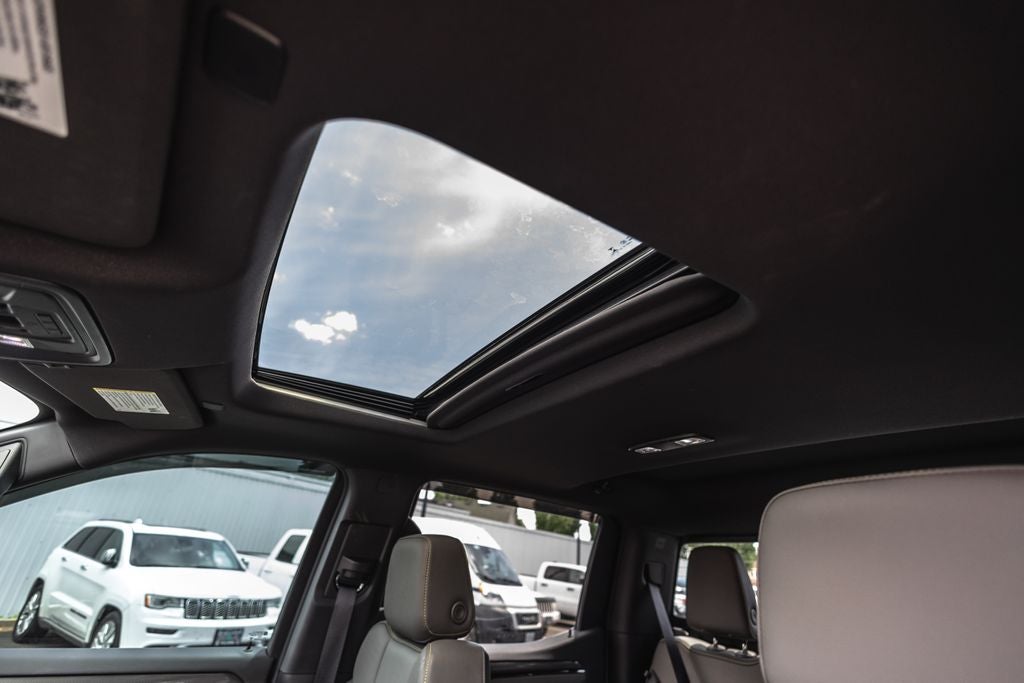 2022 Chevrolet Silverado 1500 4WD Crew Cab Short Bed ZR2