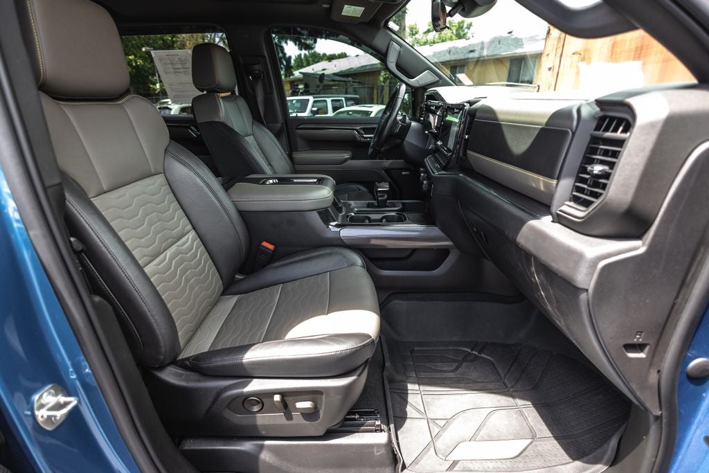 2022 Chevrolet Silverado 1500 4WD Crew Cab Short Bed ZR2