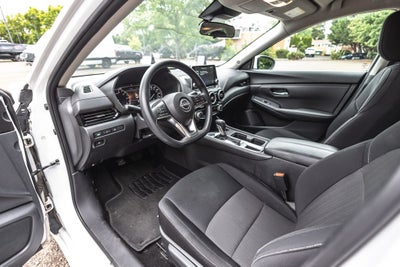 2024 Nissan Sentra SV Xtronic CVT