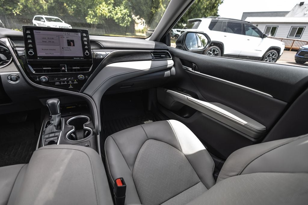 2022 Toyota Camry XLE