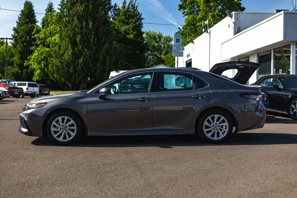 2024 Toyota Camry SE Nightshade