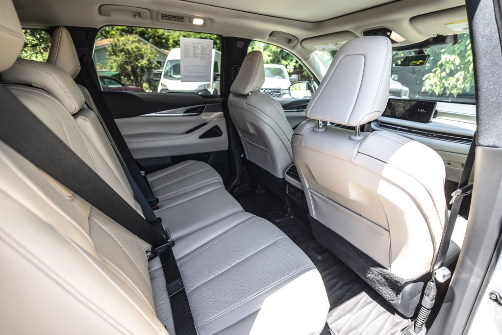 2024 INFINITI QX60 LUXE AWD