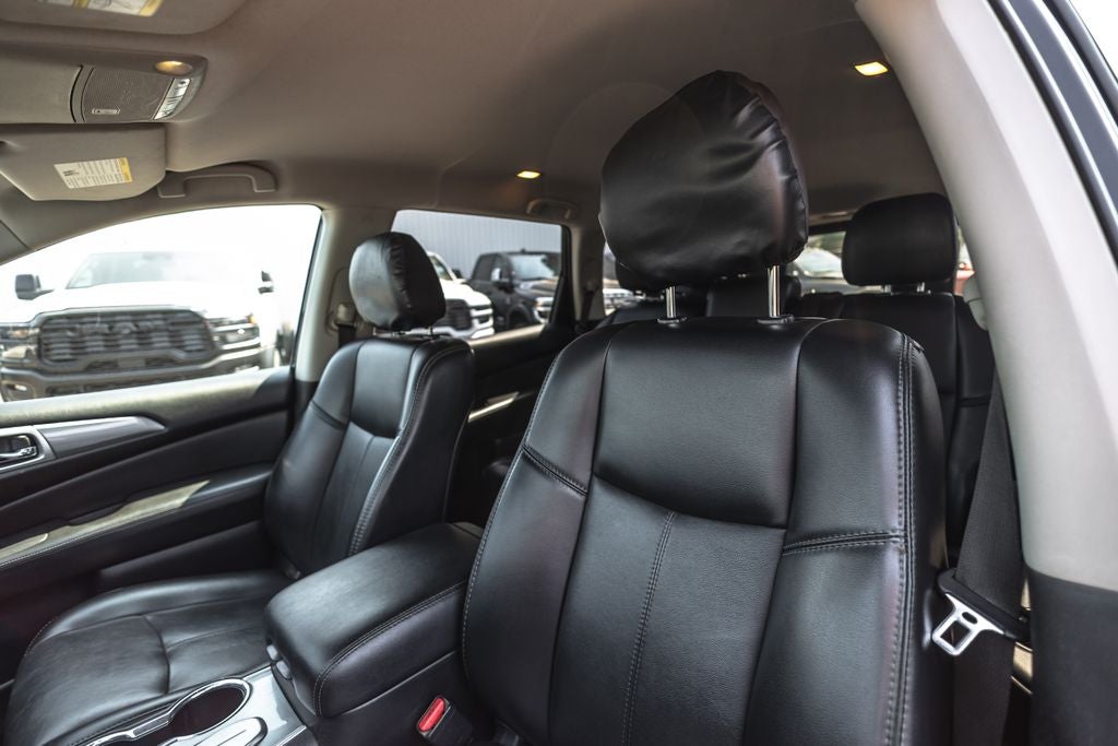 2019 Nissan Pathfinder SL