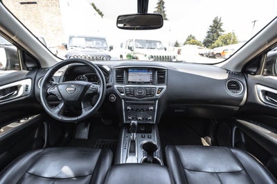 2019 Nissan Pathfinder SL