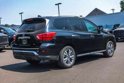2019 Nissan Pathfinder SL
