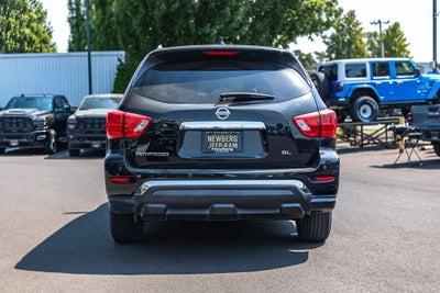 2019 Nissan Pathfinder SL