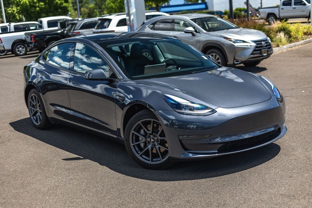 2022 Tesla Model 3 Rear-Wheel Drive