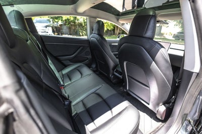 2022 Tesla Model 3 Rear-Wheel Drive