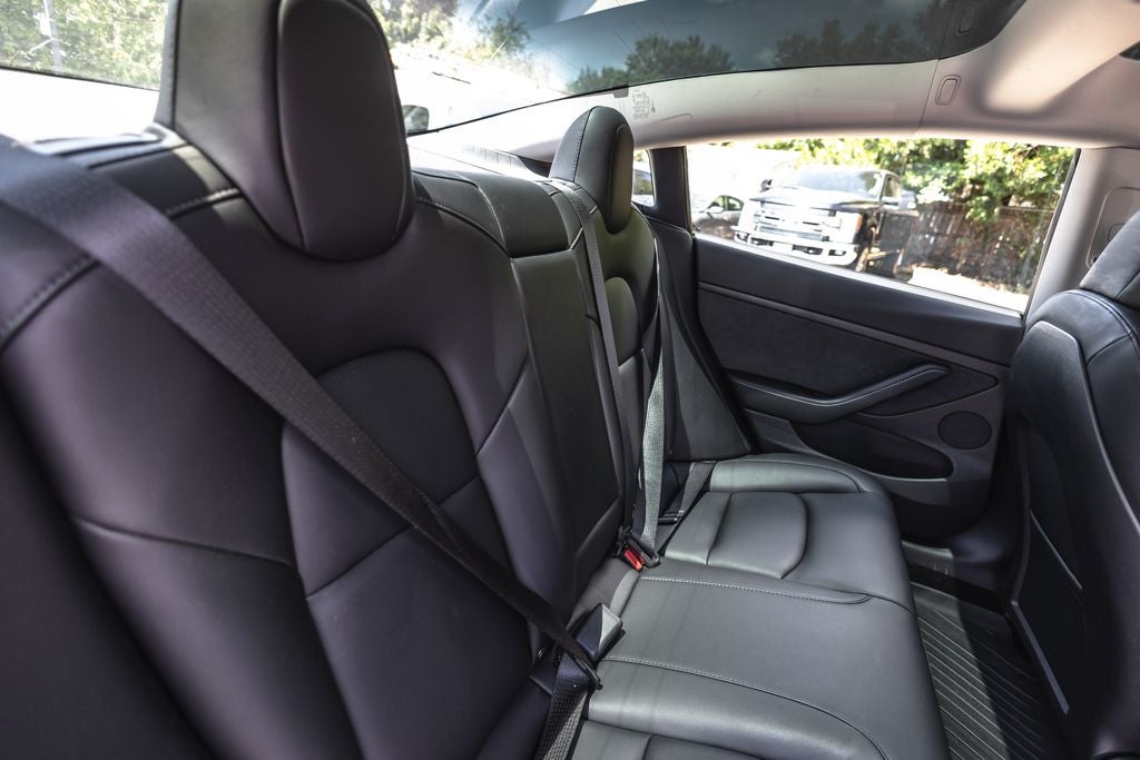2022 Tesla Model 3 Rear-Wheel Drive