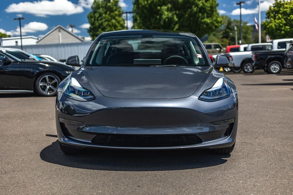 2022 Tesla Model 3 Rear-Wheel Drive