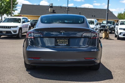 2022 Tesla Model 3 Rear-Wheel Drive