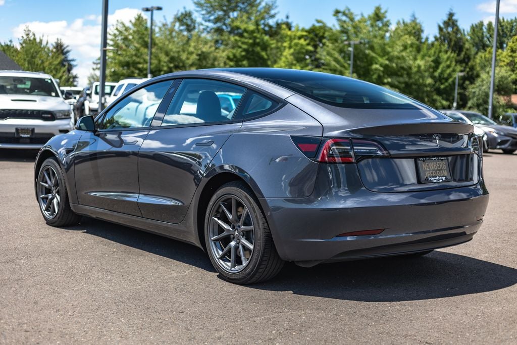 2022 Tesla Model 3 Rear-Wheel Drive