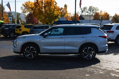 2023 Mitsubishi Outlander PHEV SE S-AWC