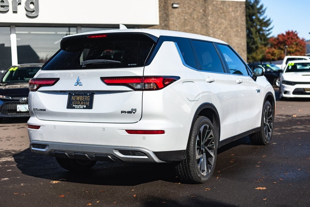 2023 Mitsubishi Outlander PHEV SE S-AWC