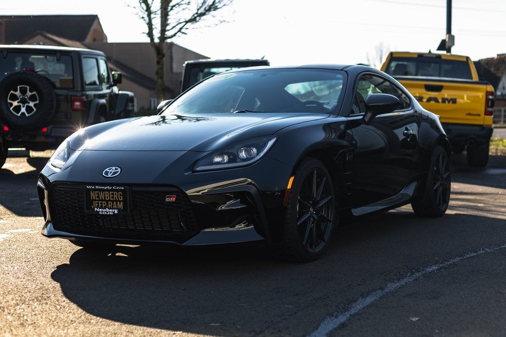 2024 Toyota GR86 Premium