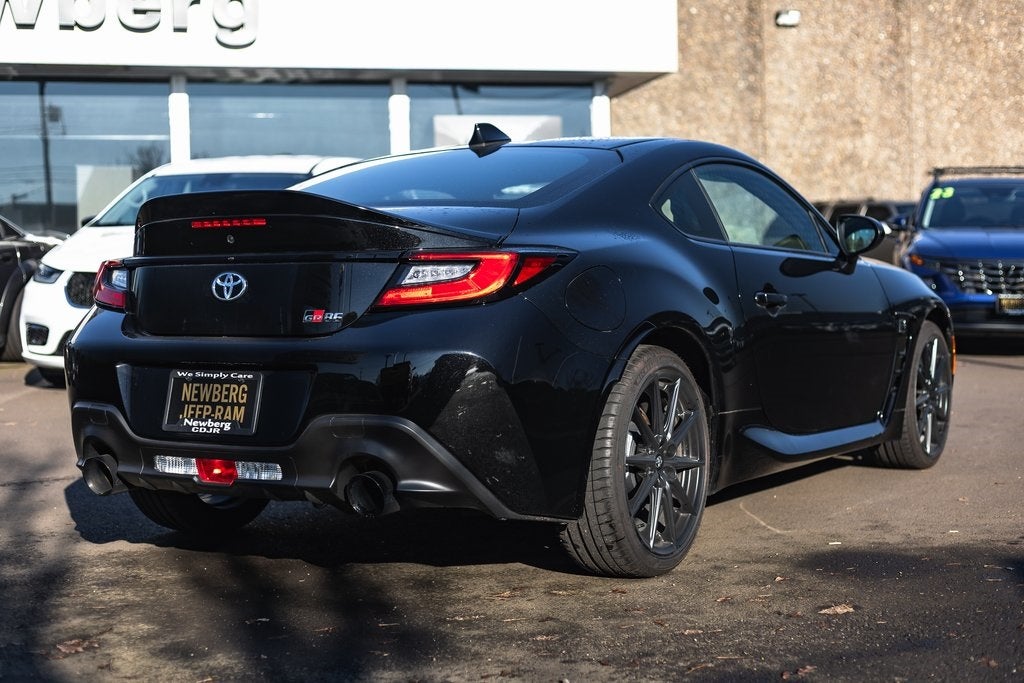 2024 Toyota GR86 Premium