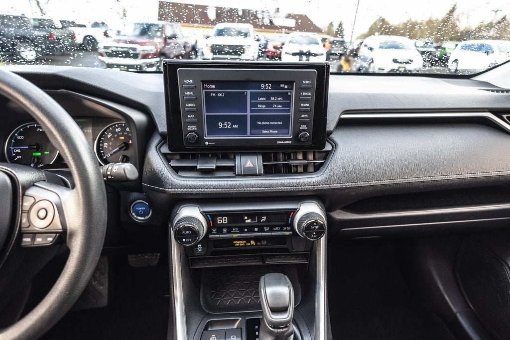 2020 Toyota RAV4 Hybrid XLE