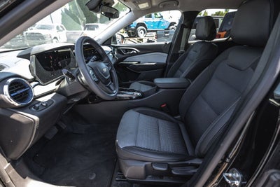 2024 Chevrolet Trax FWD LT