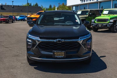 2024 Chevrolet Trax FWD LT