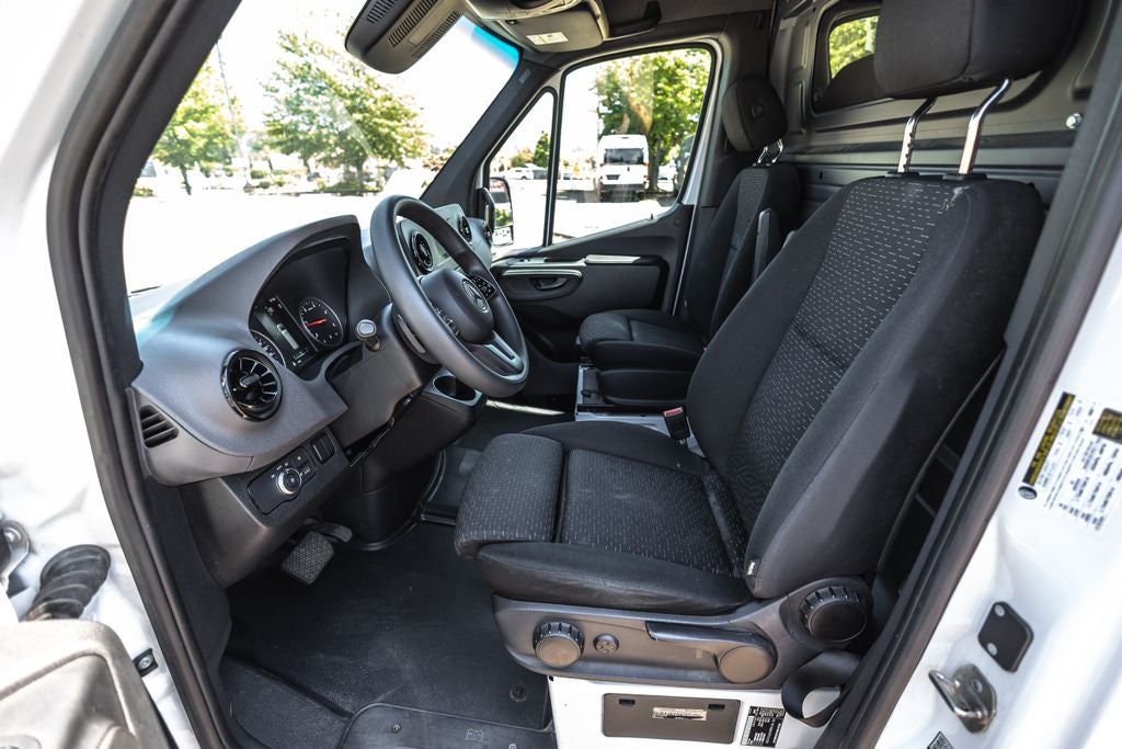 2023 Mercedes-Benz Sprinter 2500 Standard Roof 4-Cyl Diesel