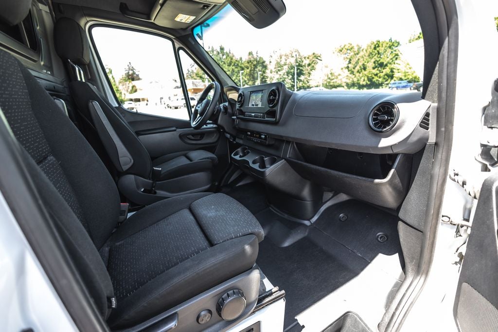 2023 Mercedes-Benz Sprinter 2500 Standard Roof 4-Cyl Diesel