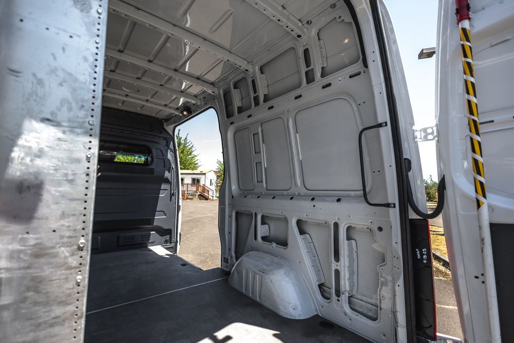 2023 Mercedes-Benz Sprinter 2500 Standard Roof 4-Cyl Diesel