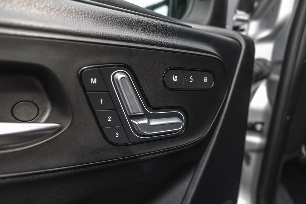 2019 Mercedes-Benz Sprinter 2500 High Roof I4